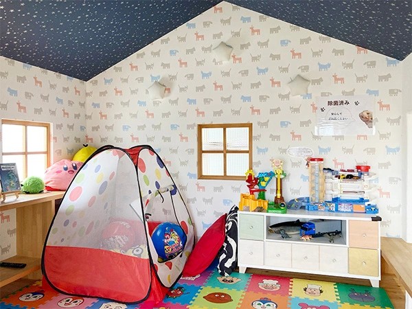 キッズルーム完備！お子様連れでも安心です♪<br />
<br />
